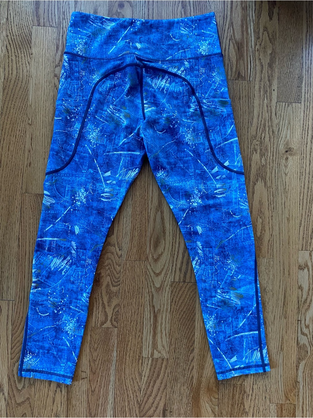 Zyia Denim Artist Pocket Light n
Tight Hi-rise 7/8 24" leggings - Picture 3 of 7